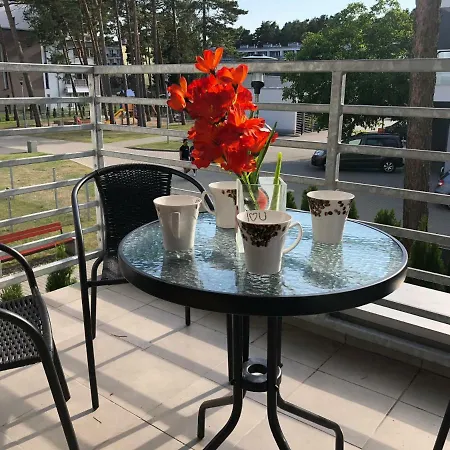 W Kwiatki:) * Pogorzelica (Gmina Rewal)